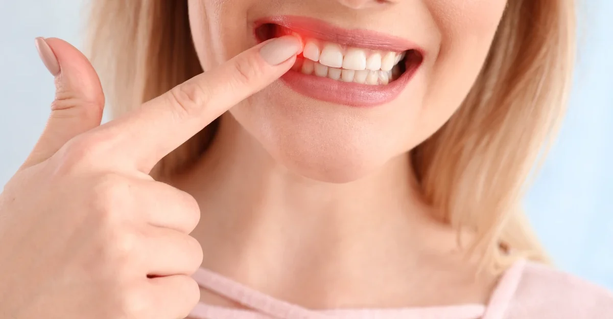 extraction implantation d navigation juan les pins Soins médicaux des gencives Chirurgiens-dentistes à Juan-les-pins | Cabinet dentaire du Lys